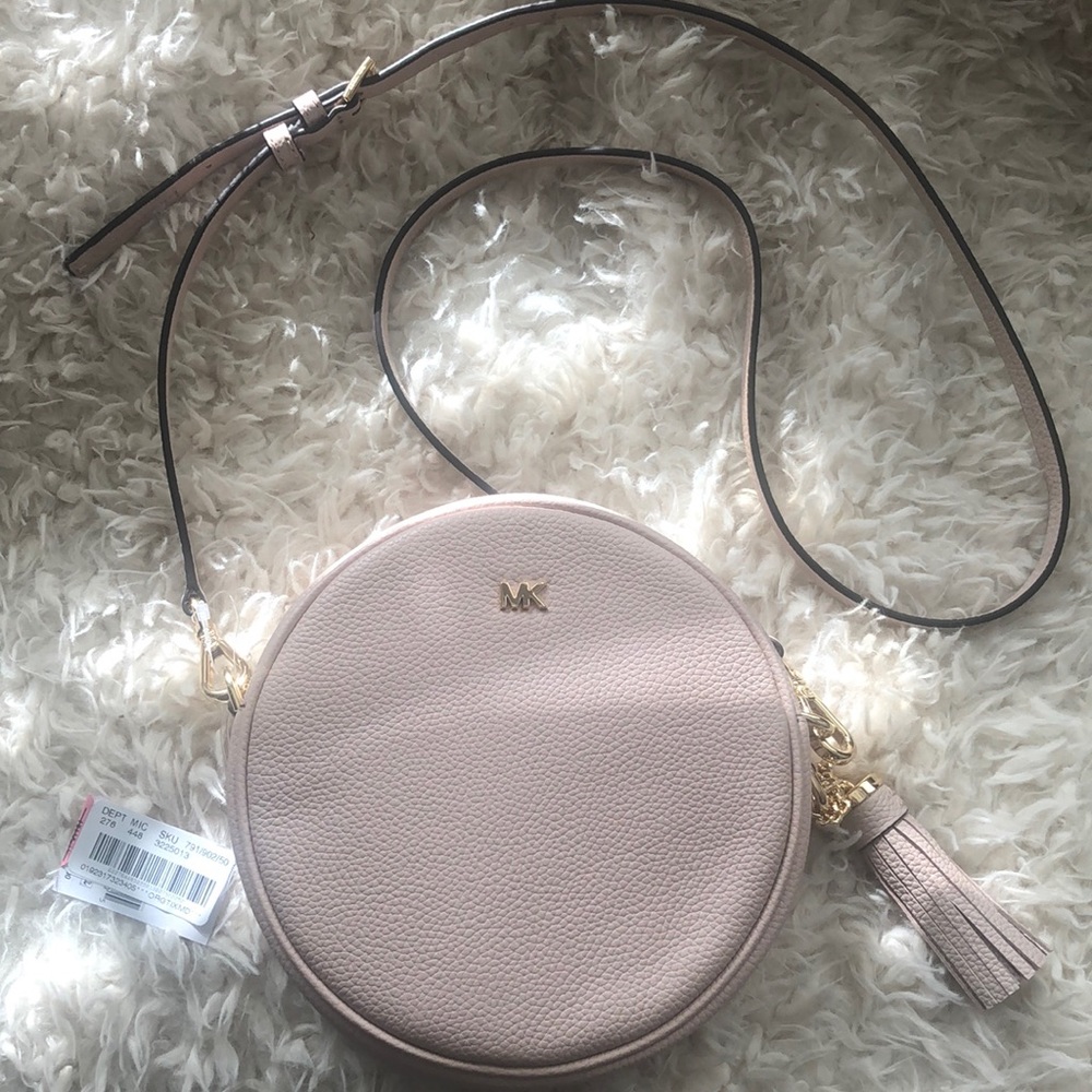New Authentic Michael Kors Canteen Crossbody Bag